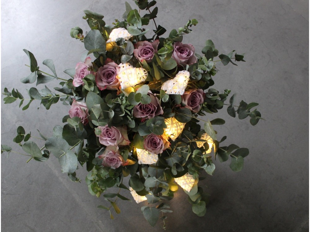 Guirlande déco intérieure 8 coeurs en Raphia Bouquet 2