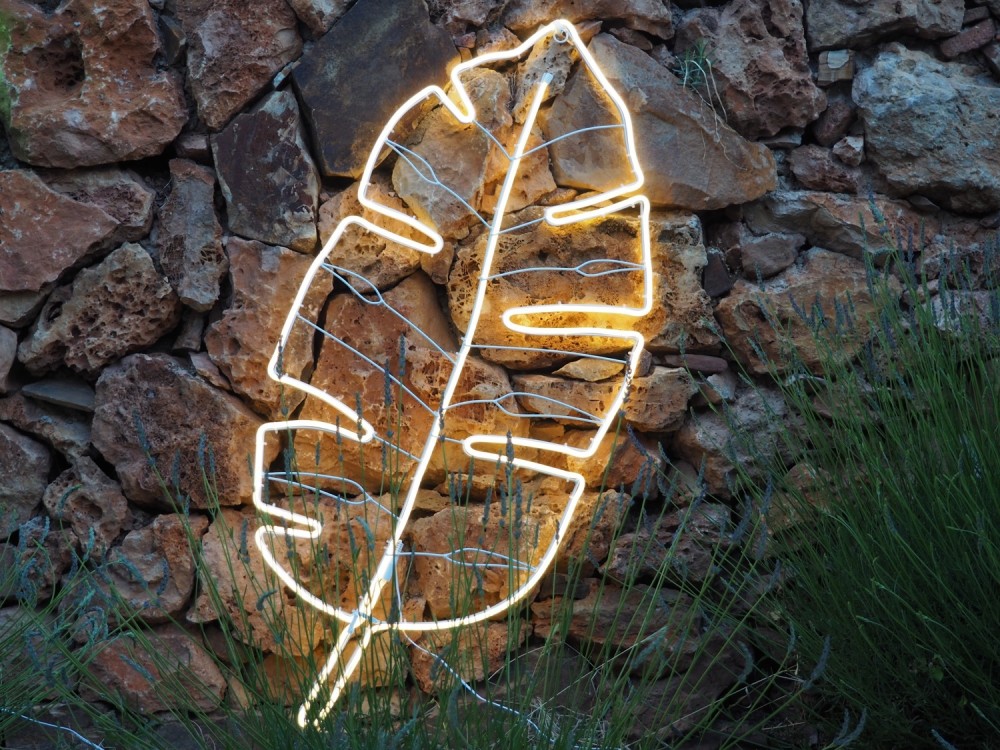 Leaf - Décor Lumineux de longueur 114cm  néon flexible blanc chaud