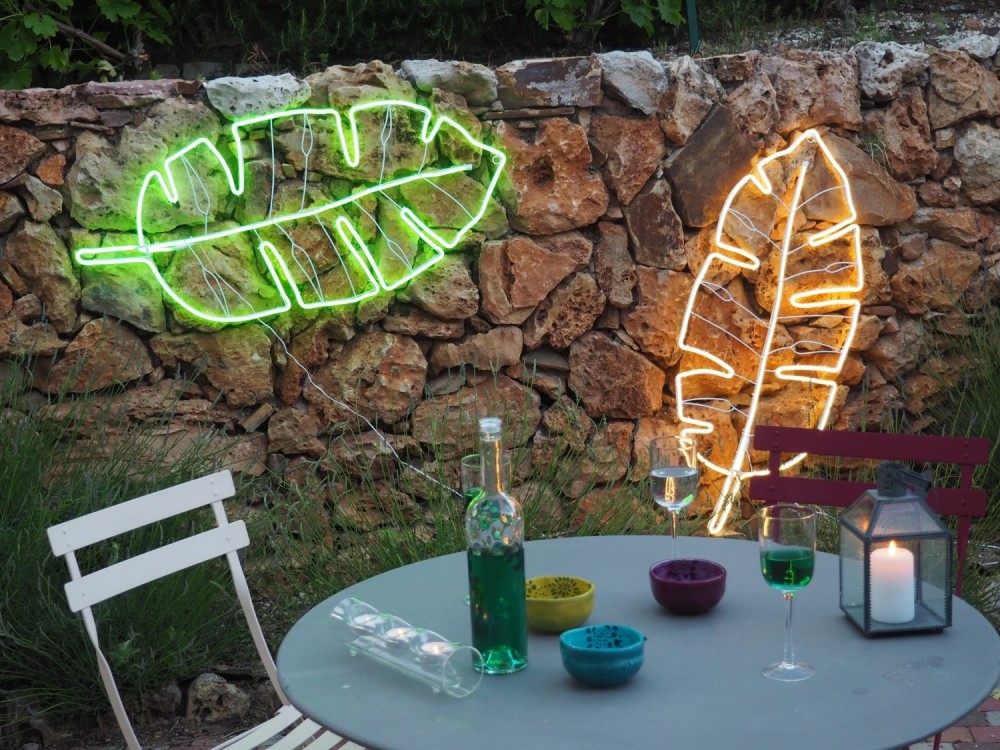 Leaf - Décor Lumineux de longueur 114cm  néon flexible blanc chaud