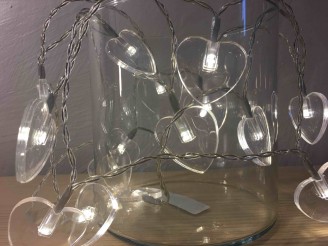 15 coeurs en acrylique lumineux LED blanc chaud