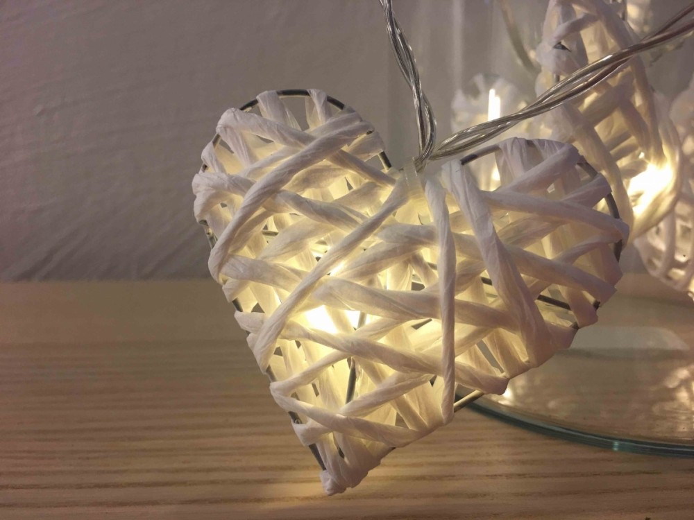 Guirlande lumineuse elume intérieur cœur raphia